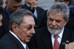 Lula discusses economic crisis with lucid Fidel Castro